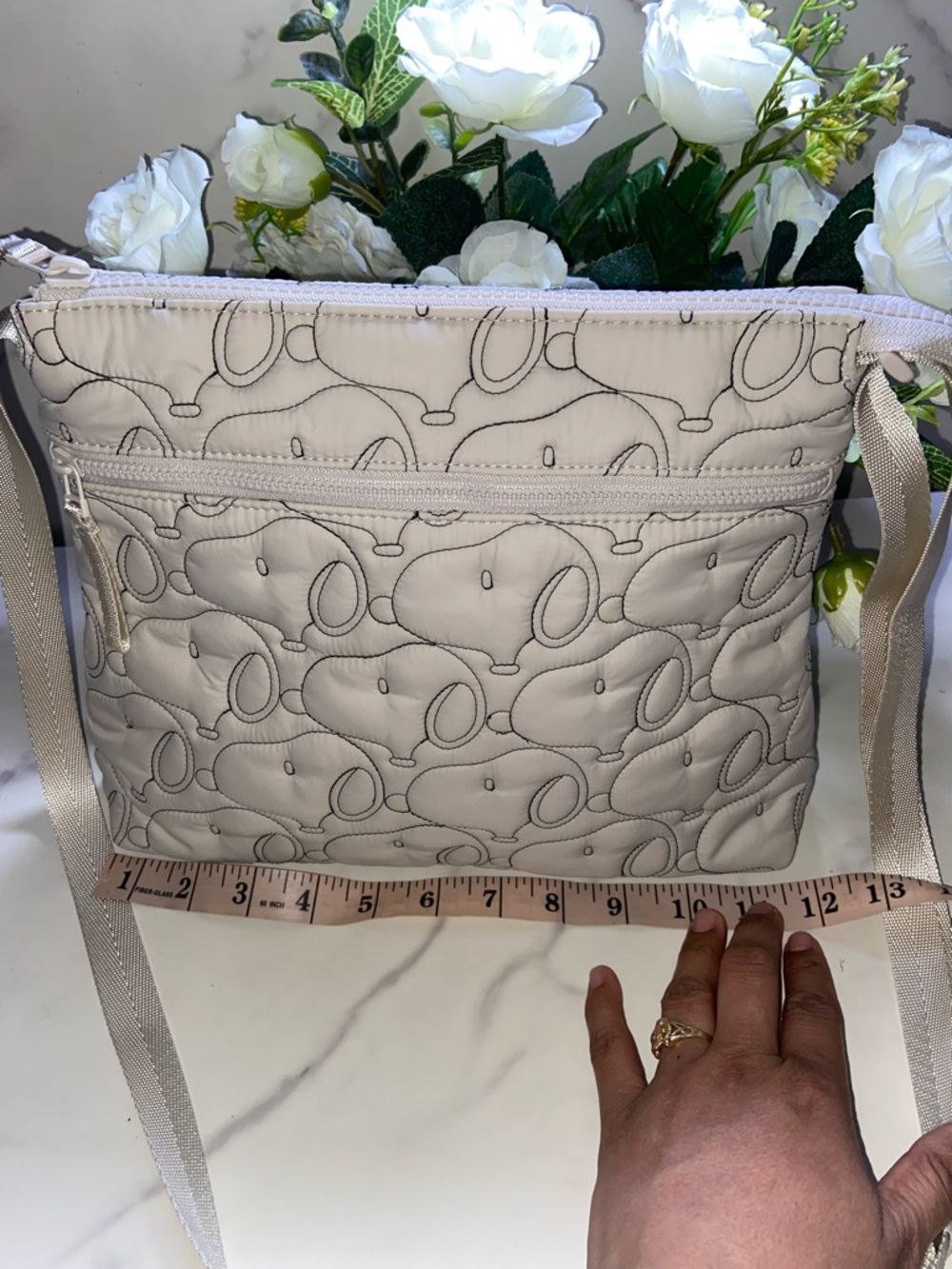 Vera Bradley Peanuts Original Zip Hip Cream Crossbody with Subtle Loop Pattern - Picture 13 of 17